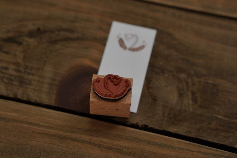 Ivy Snow Rubber Stamp - Flower