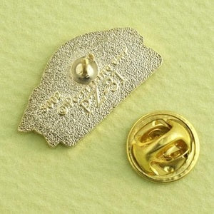 Pottering Cat Enamel Pin - Clock