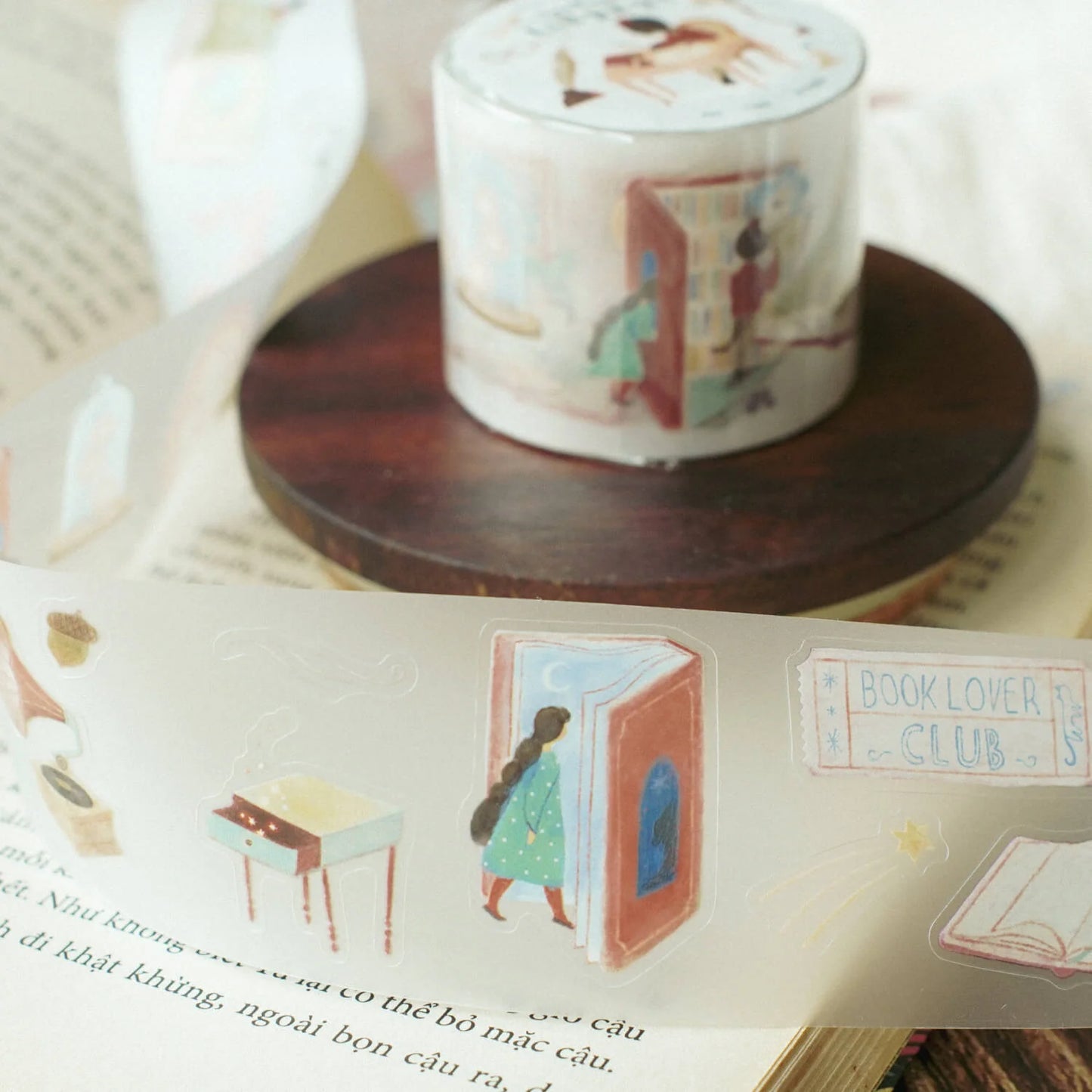 TeaYou Kiss-Cut PET Tape - The Enchanted Library (Loop)