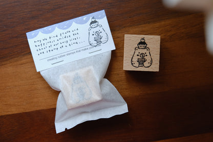 Eileen Tai Rubber Stamp | Foodie Bears Series - Cupcake