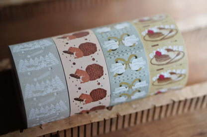 Ivy Snow Label Stickers - Squirrel and Bread