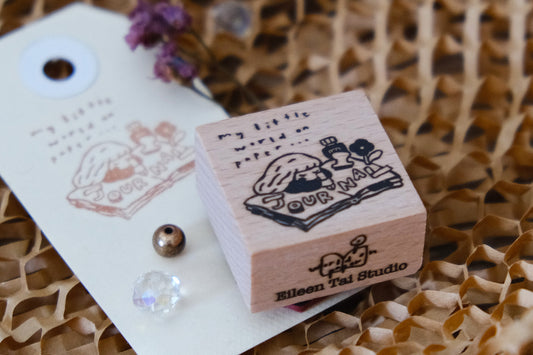 Eileen Tai Rubber Stamp - Journaling Girl (My World On Paper)