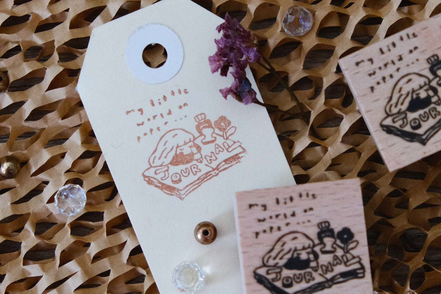 Eileen Tai Rubber Stamp - Journaling Girl (My World On Paper)