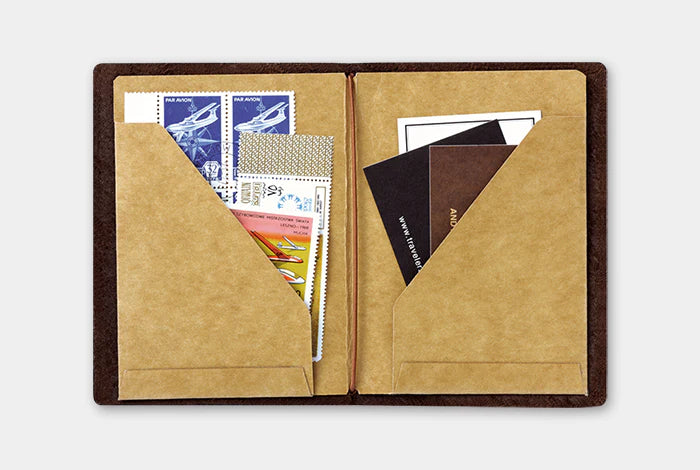 Traveler's Notebook Passport Refill 010 - Kraft Paper Folder
