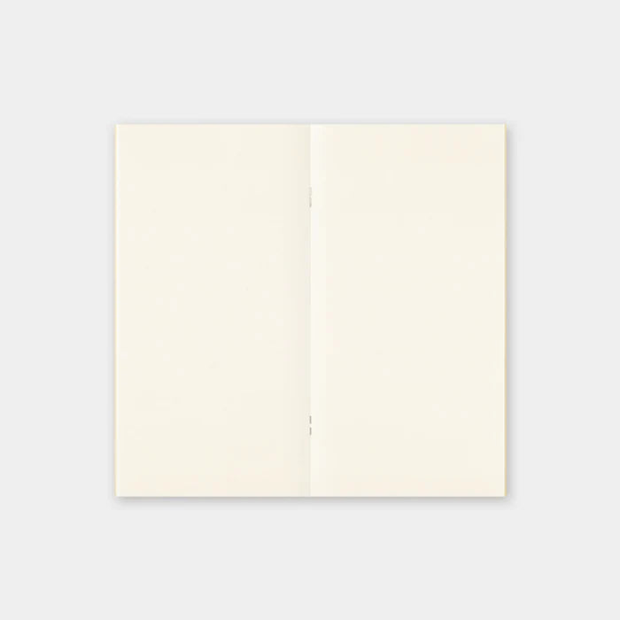 Traveler's Notebook Regular Refill 025 - MD Paper Cream